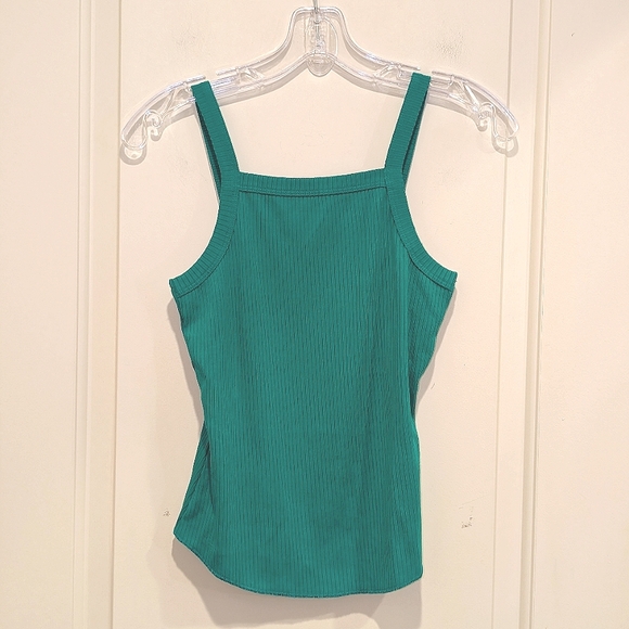 WSLY Bandier Ribbed Square Neck Women's Reef Green Tank Top Medium NWT - Picture 1 of 6